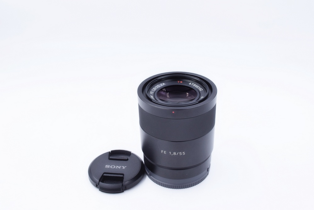 Объектив Sony Zeiss Sonnar T* FE 55mm f/1.8 ZA  (состояние 5) (б/у)