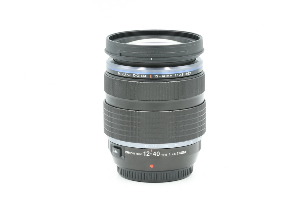 Объектив OM System M.Zuiko Digital ED 12-40mm f/2.8 Pro II (состояние 5) (б/у)