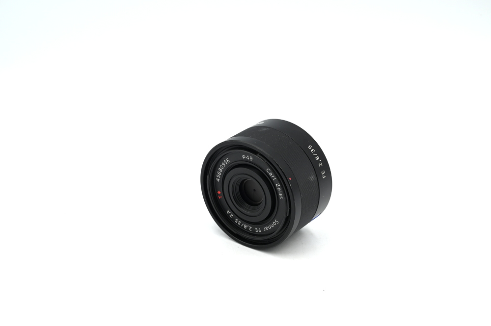 Объектив Sony FE 35mm f/2.8 ZA Carl Zeiss Sonnar T* (состояние 4) (б/у)