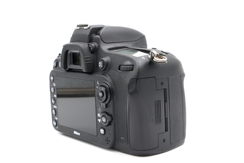 Зеркальный фотоаппарат Nikon D600 Body (состояние 4) (б/у)
