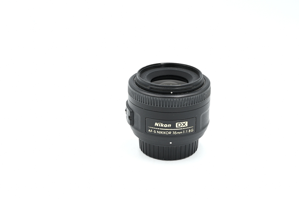 Объектив Nikon AF-S 35mm f/1.8G DX (состояние 4) (б/у)