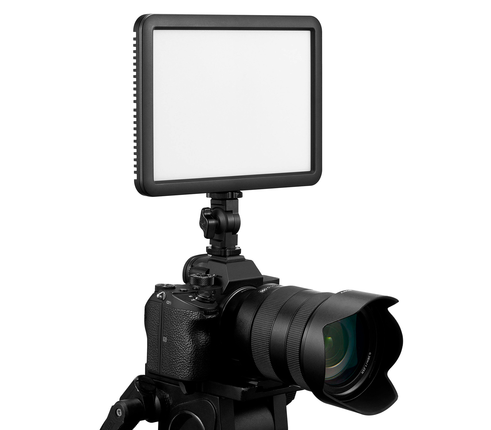 Осветитель Godox LDP18D, светодиодный, 5600К, 21 Вт