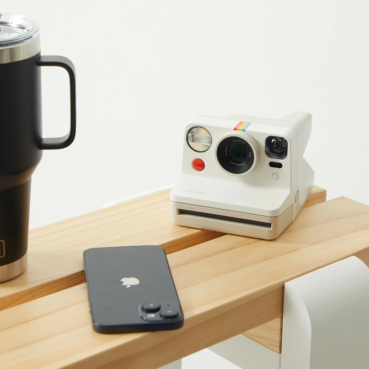 Фотоаппарат моментальной печати Polaroid Now Generation 2, Vintage White (уцененный)