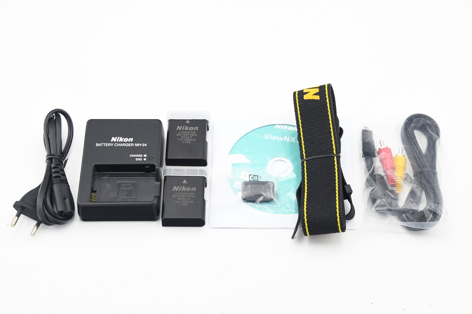 Зеркальный фотоаппарат Nikon D5200 Body (состояние 5) (б/у)