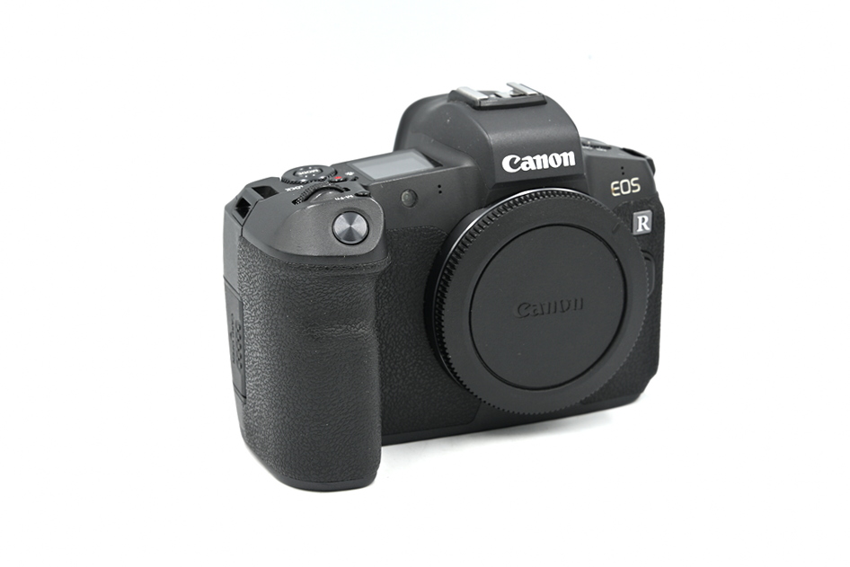 Беззеркальный фотоаппарат Canon EOS R Body (состояние 5-) (б/у)