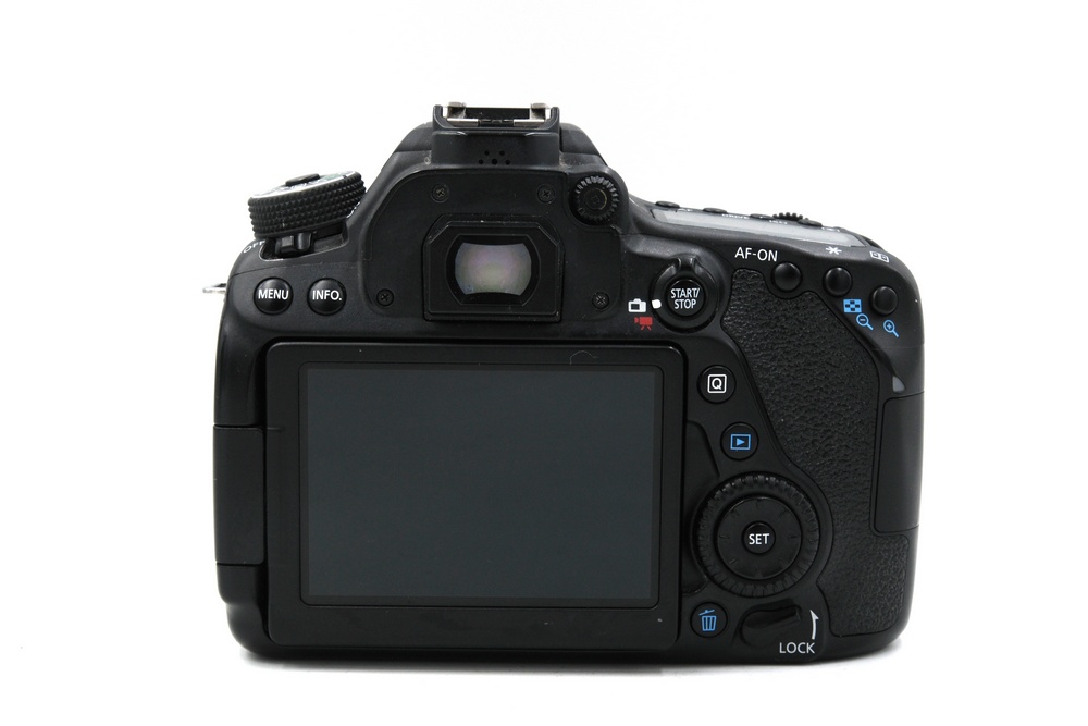 Зеркальный фотоаппарат Canon EOS 80D Kit EF-S 18-55mm IS STM (состояние 5-) (б/у)
