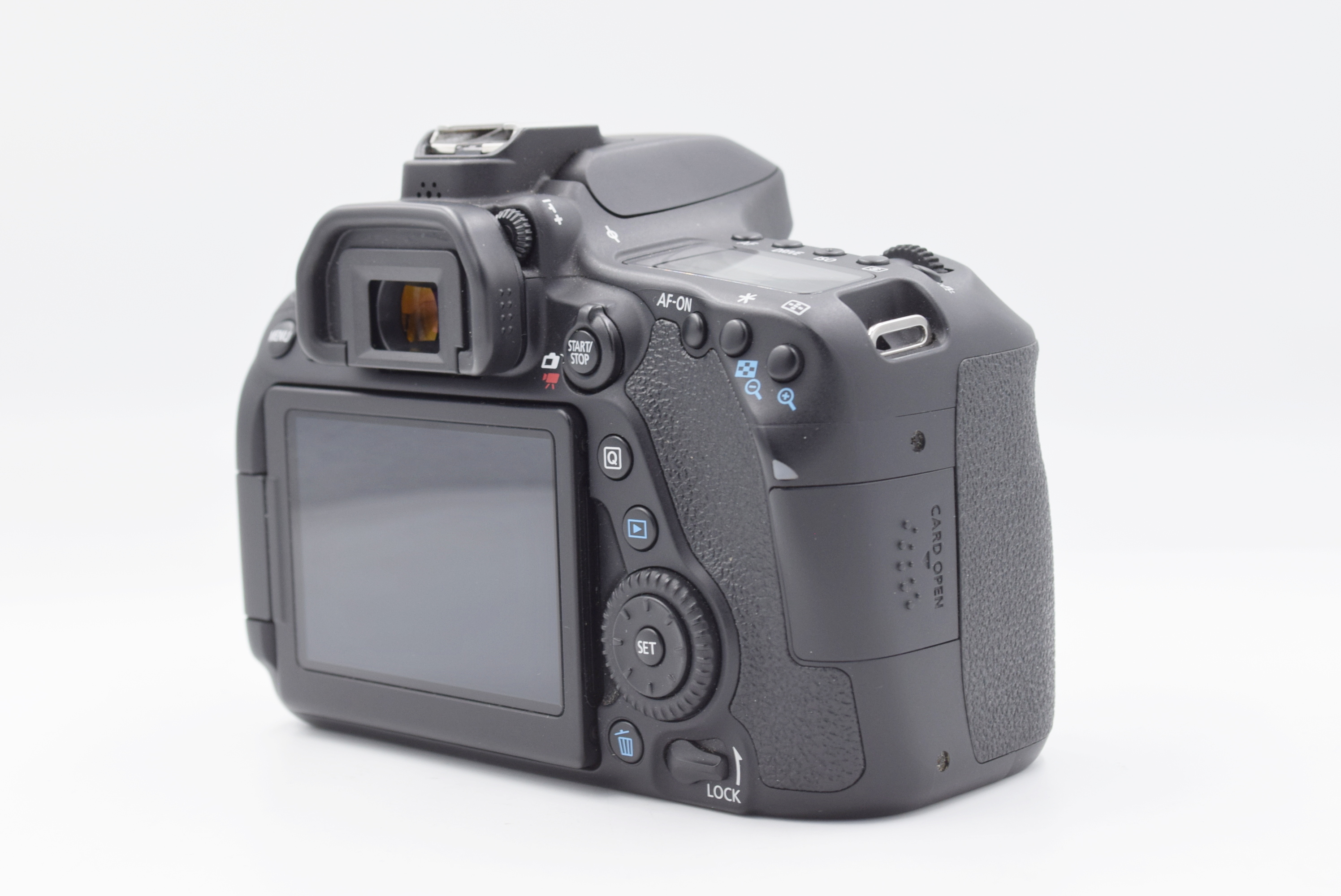 Зеркальный фотоаппарат Canon EOS 80D Body (состояние 5) (б/у)
