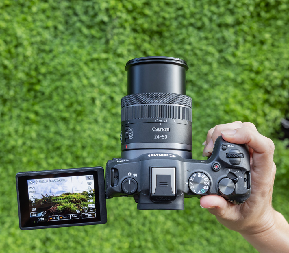 Беззеркальный фотоаппарат Canon EOS R8 Kit RF 24-50mm IS STM