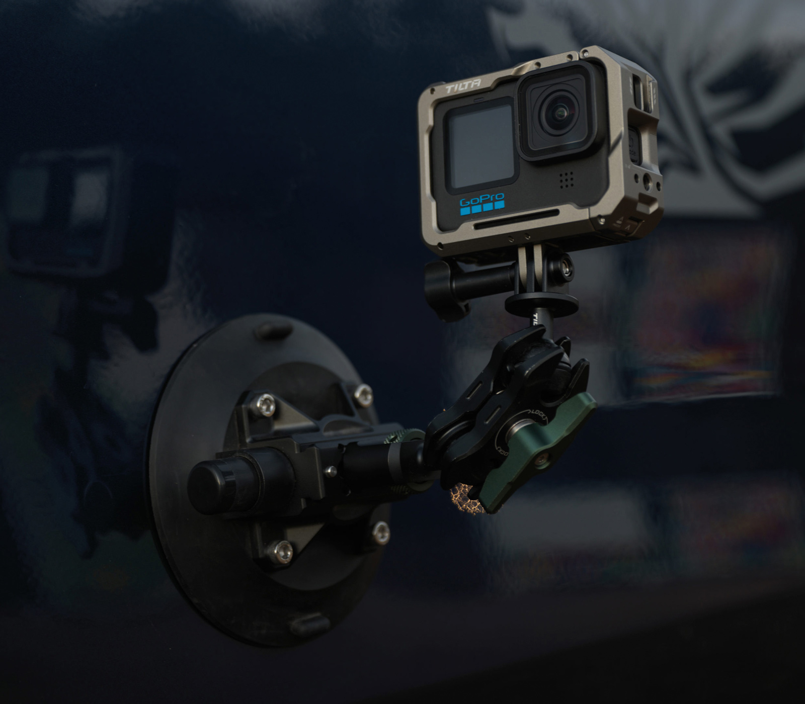 Присоска Tilta Universal Suction Cup 4.5" with Mounting Bracket