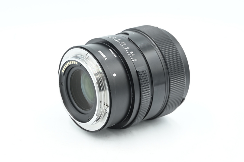 Объектив Sigma 65mm f/2.0 DG DN C L-Mount (состояние 5) (б/у)