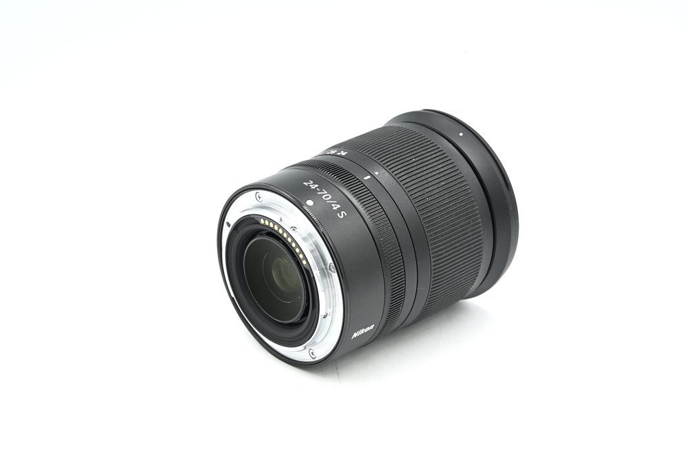 Объектив Nikon Z 24-70mm f/4 S (состояние 5-) (б/у)