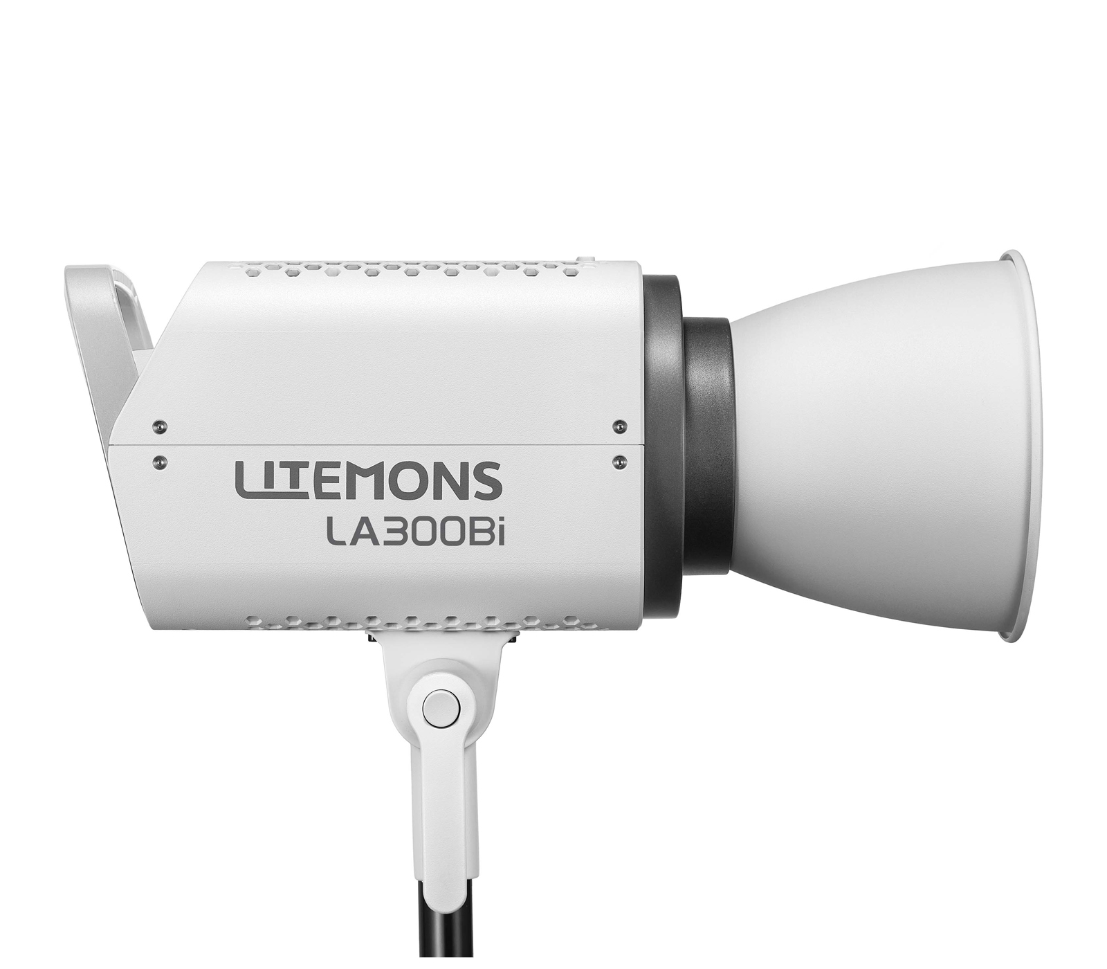 Осветитель Godox LITEMONS LA300Bi, 2800-6500К, 300 Вт