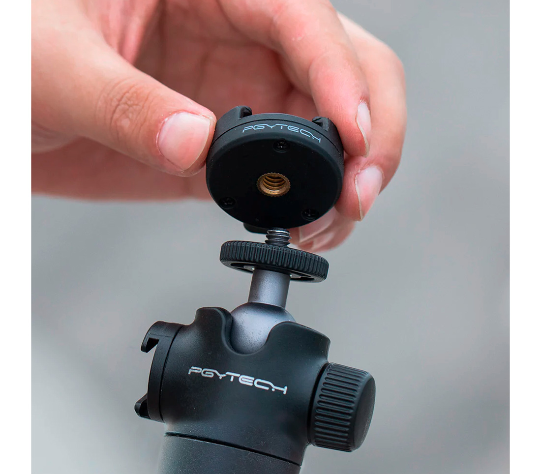 Крепление PGYTECH CapLock Action Camera Quick Release Set для экшн-камер