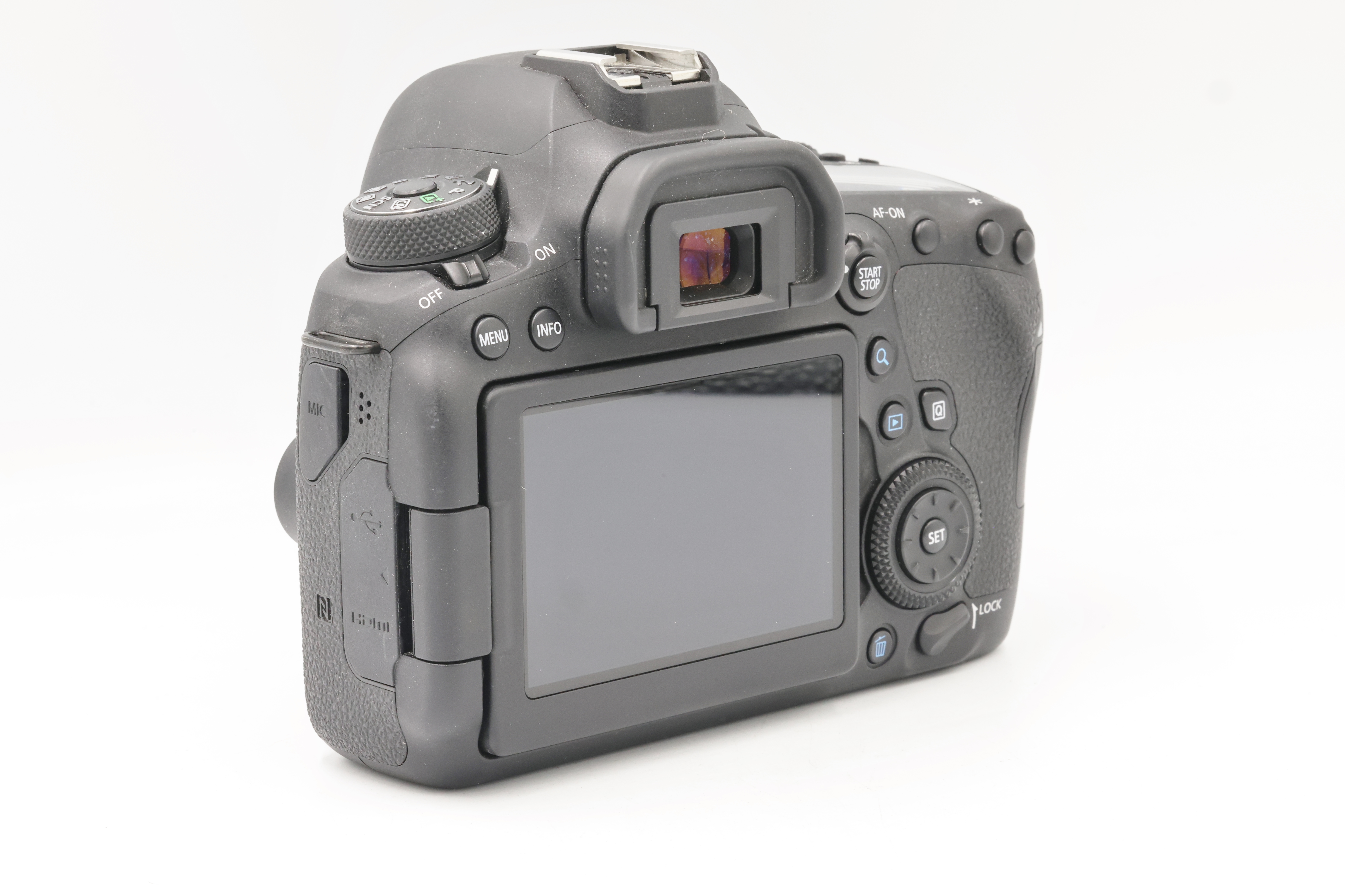 Зеркальный фотоаппарат Canon EOS 6D Mark II Body (состояние 5) (б/у)