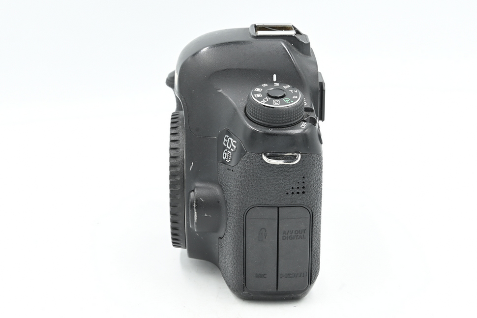 Зеркальный фотоаппарат Canon EOS 6D Body (состояние 4) (б/у)