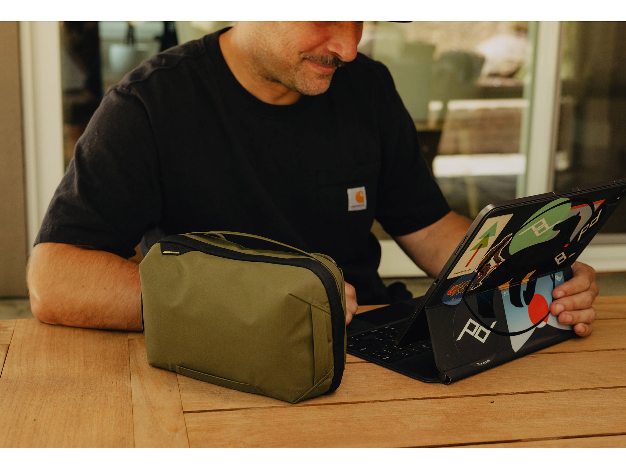 Сумка Peak Design Tech Pouch v3 для аксессуаров, цвет Kelp, оливковый