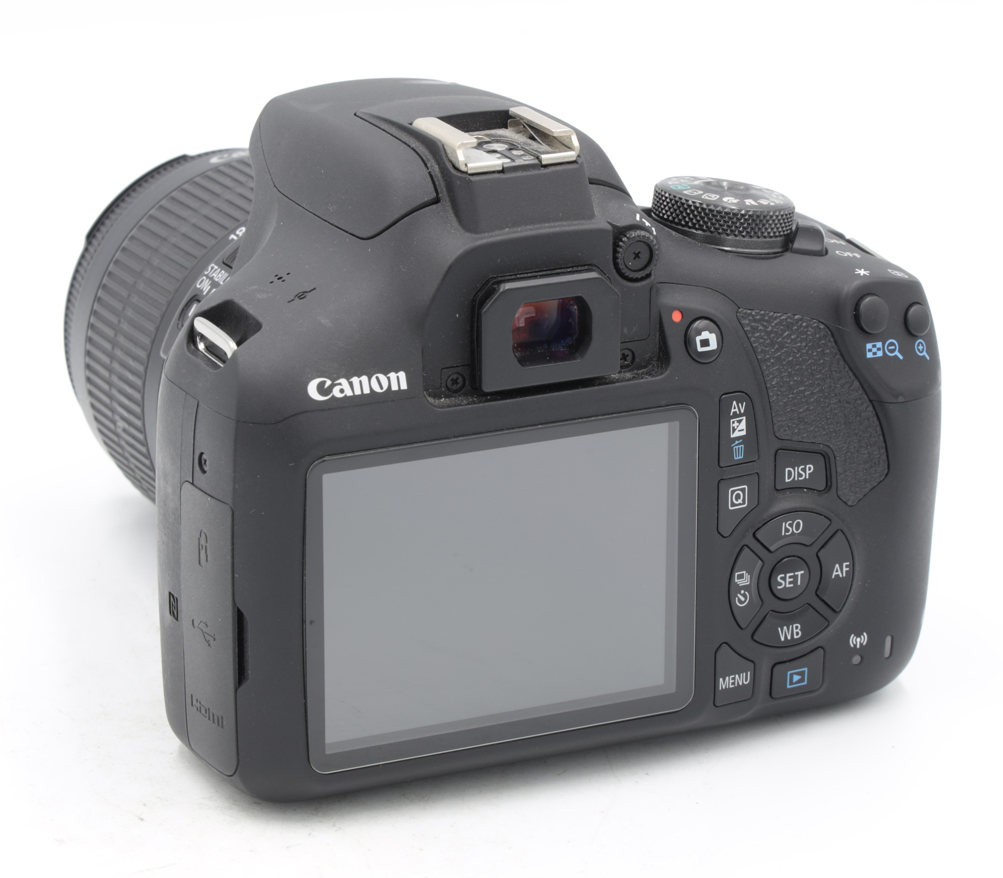 Зеркальный фотоаппарат Canon EOS Rebel T7 kit EF-S 18-55mm IS II (состояние 5-) (б/у)