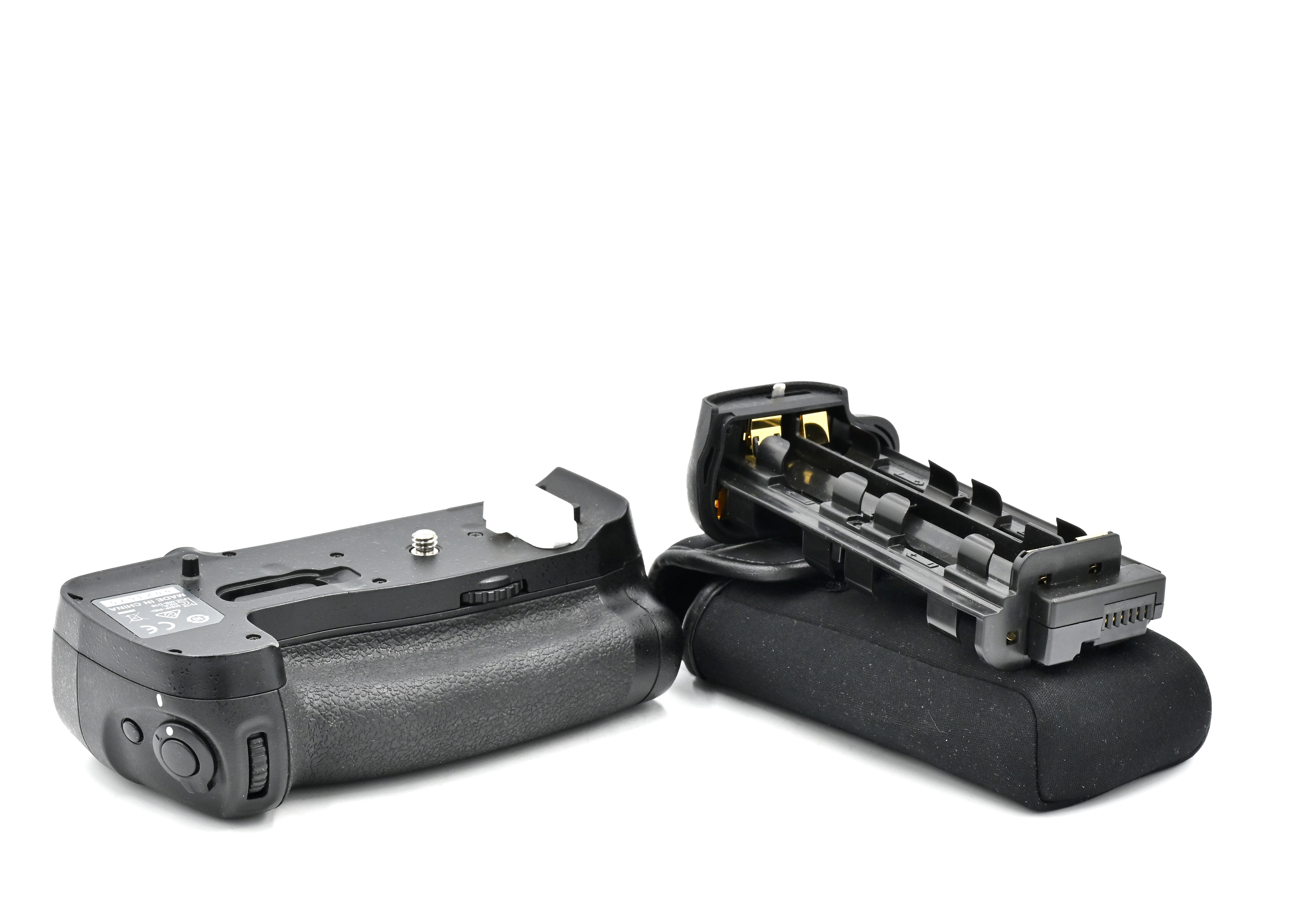 Батарейный блок Nikon MB-D18 для D850 (состояние 5-) (б/у)