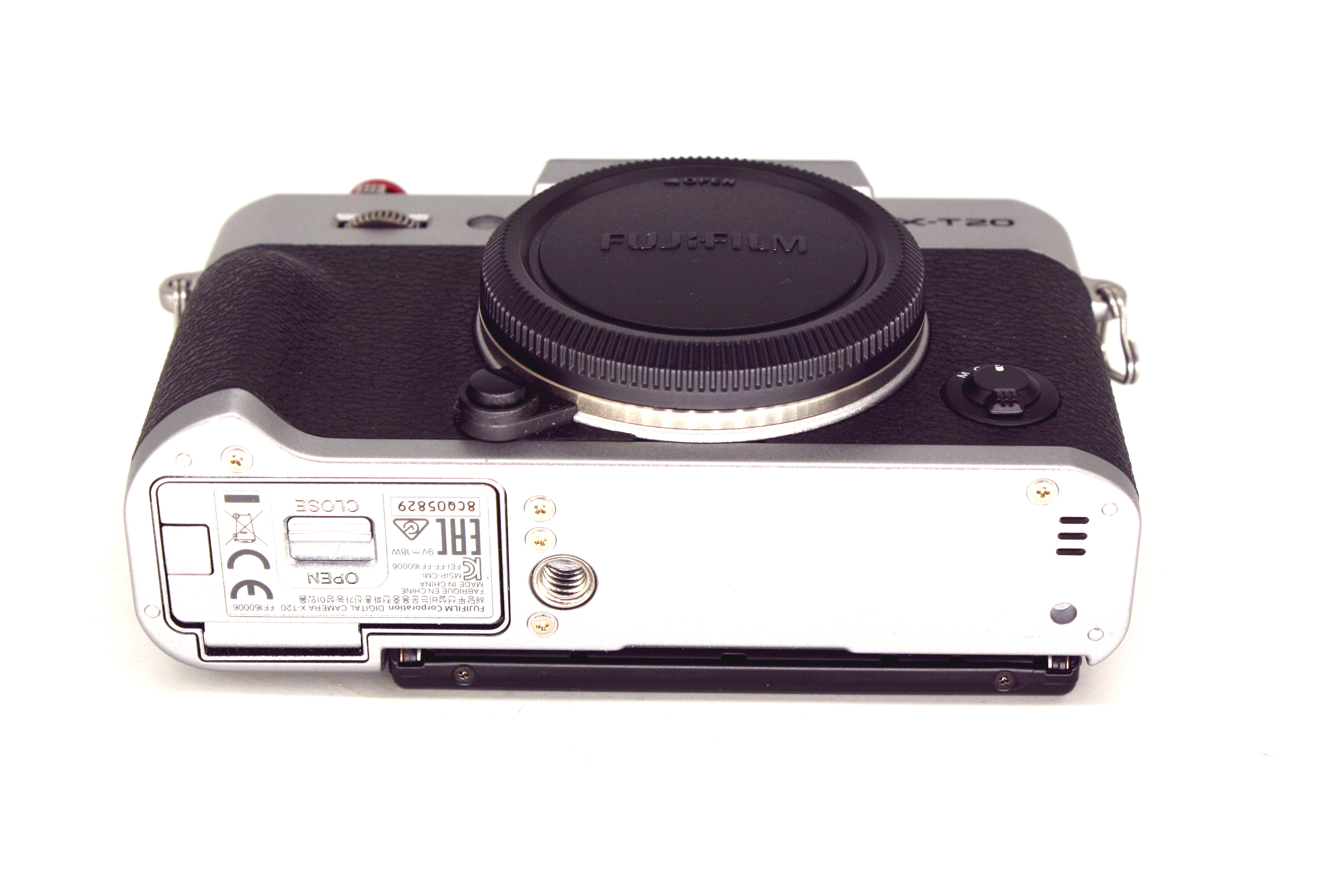 Беззеркальный фотоаппарат Fujifilm X-T20 Body, серебристый (состояние 5) (б/у)