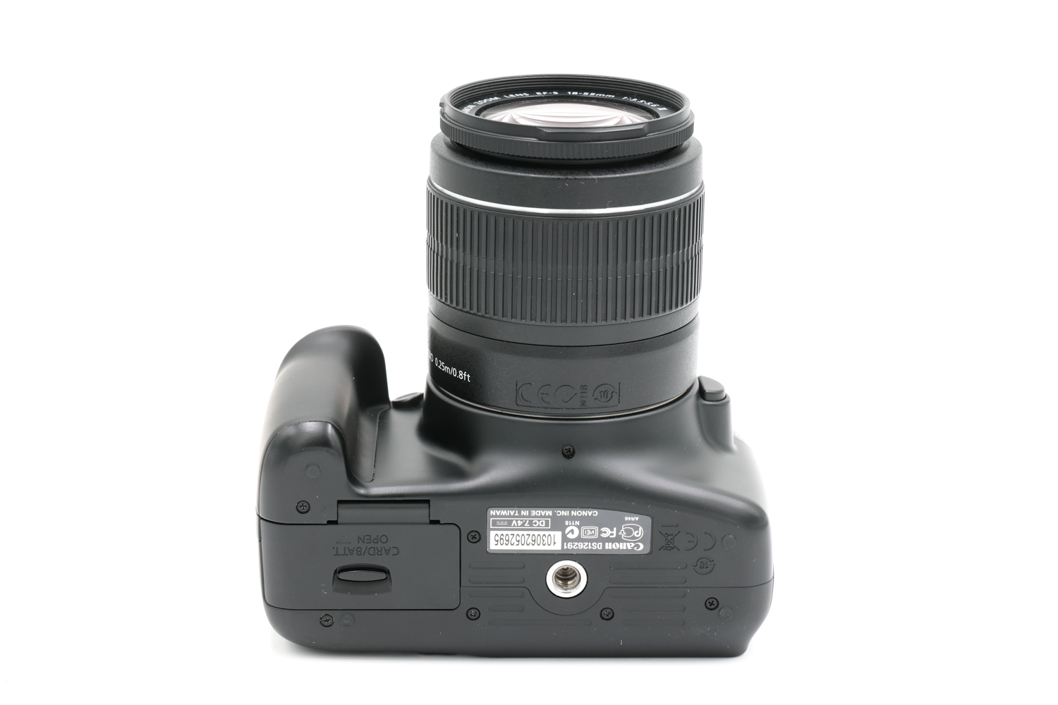 Зеркальный фотоаппарат Canon EOS 1100D Kit EF-S 18-55mm f/3.5-5.6 III (состояние 5-) (б/у)