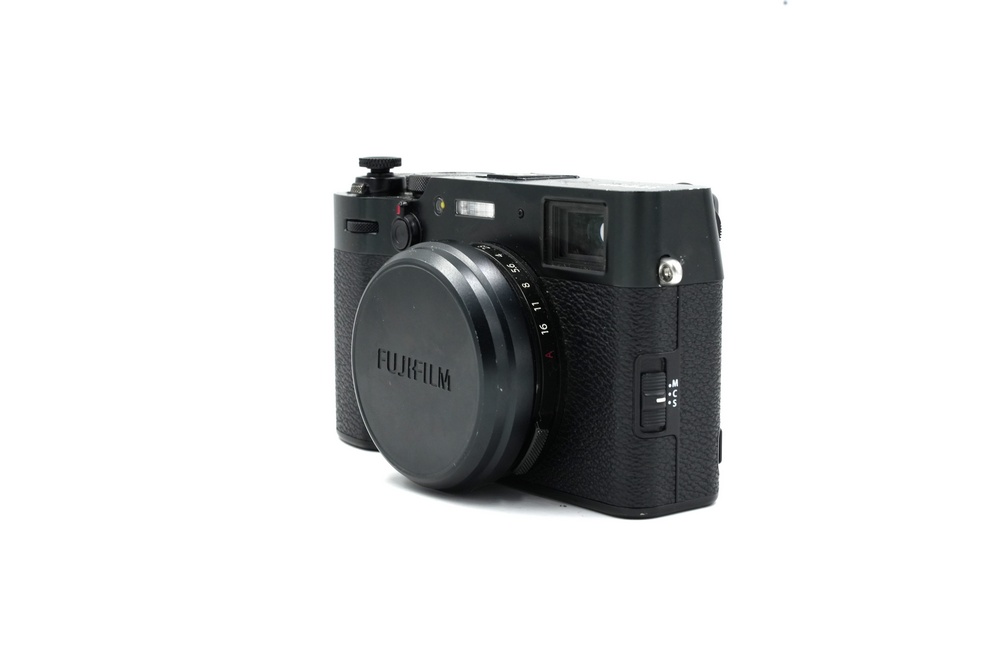 Компактный фотоаппарат Fujifilm X100V Black (состояние 5-) (б/у)