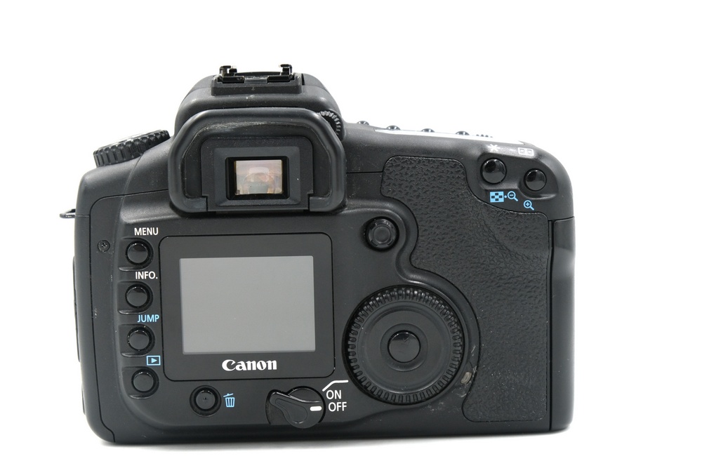 Зеркальный фотоаппарат Canon EOS 20D Kit 18-55mm II (состояние 5) (б/у)
