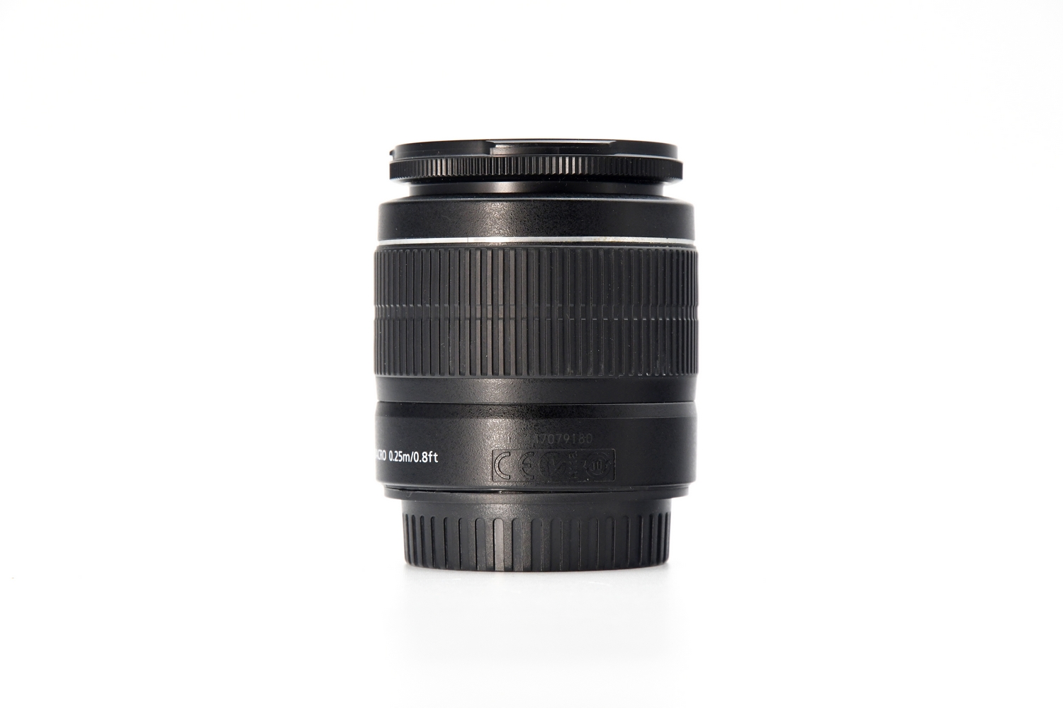 Объектив Canon EF-S 18-55mm f/3.5-5.6 III (состояние 4) (б/у)