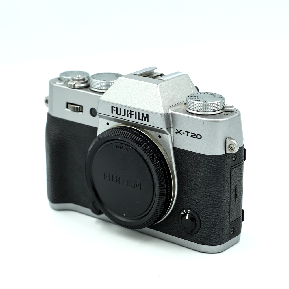 Беззеркальный фотоаппарат Fujifilm X-T20 Body, серебристый (состояние 5-) (б/у)