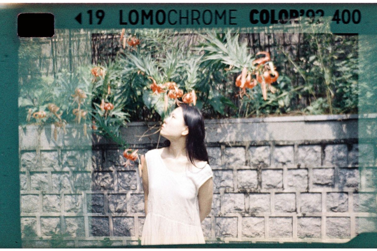 Фотопленка Lomography Lomochrome Color ’92 Sun-kissed 110, ISO 400, 24 кадра