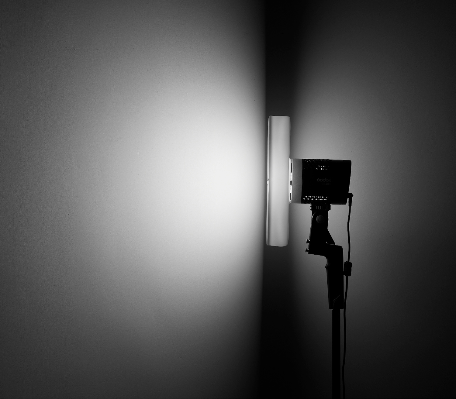 Комплект Godox ML-KIT1, 2х30 Вт + 60 Вт, 5600К