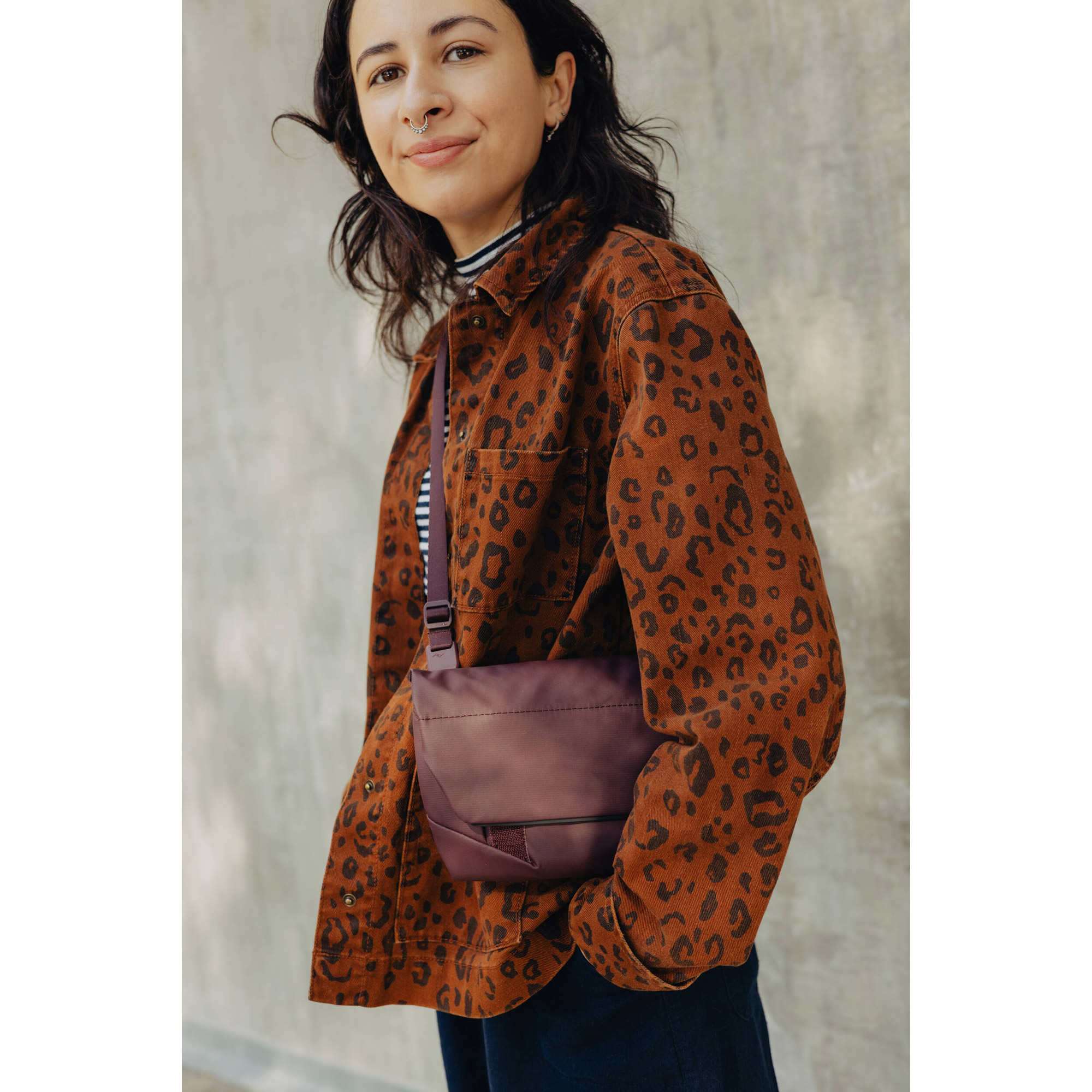 Чехол Peak Design Field Pouch, цвет Elcipse, бордо