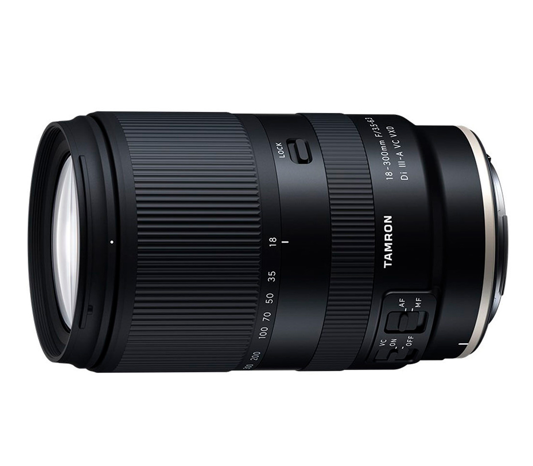 Объектив Tamron 18-300mm f/3.5-6.3 Di III-A VC VXD Canon RF (APS-C)