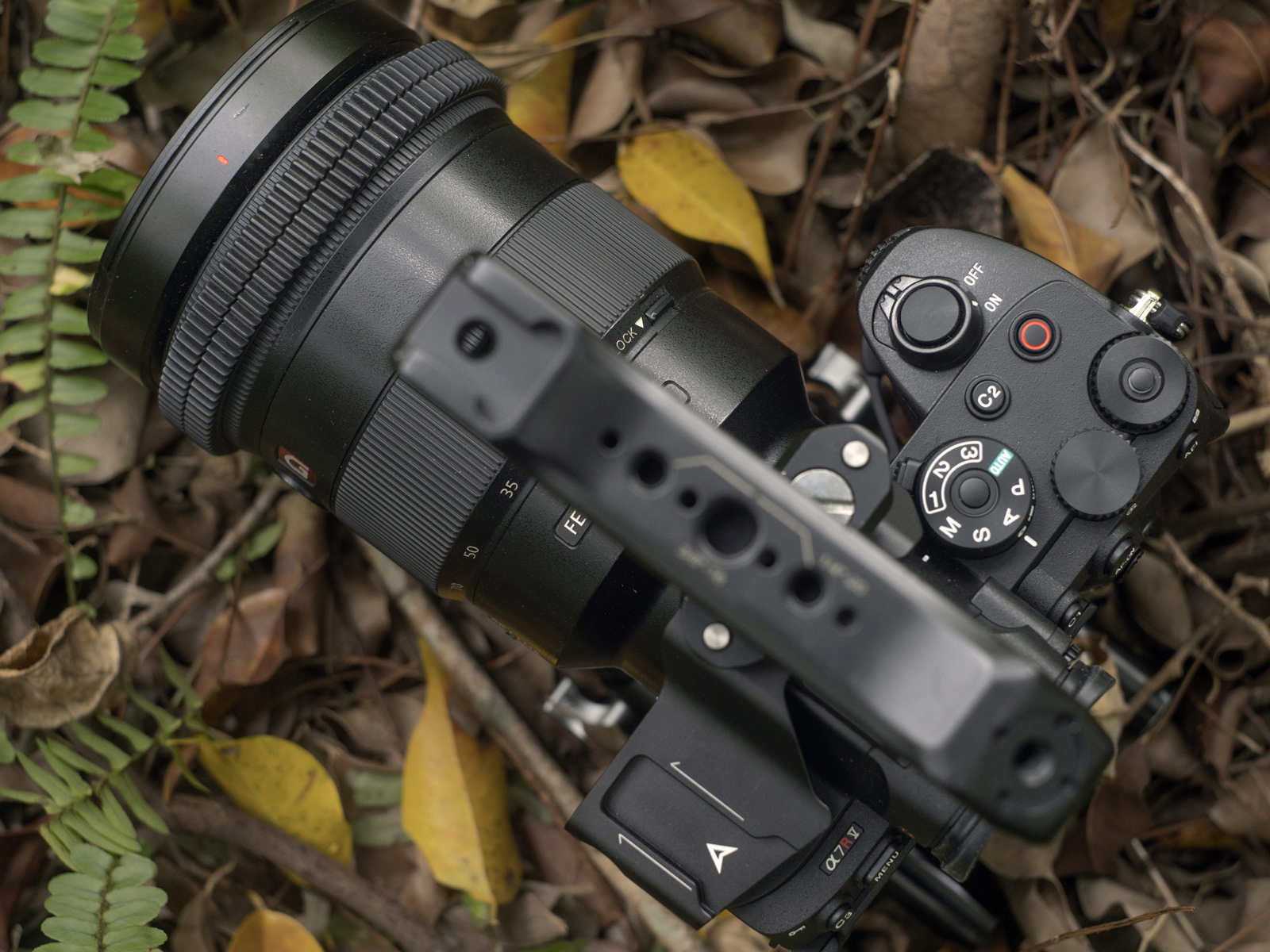 Клетка Tilta Half Cage Lightweight Kit для Sony a7R V, черная