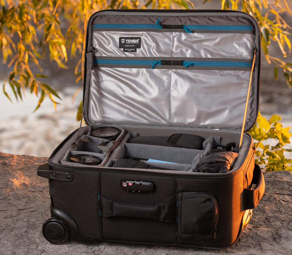 Чемодан на колесах Tenba Roadie Air Case Roller 21