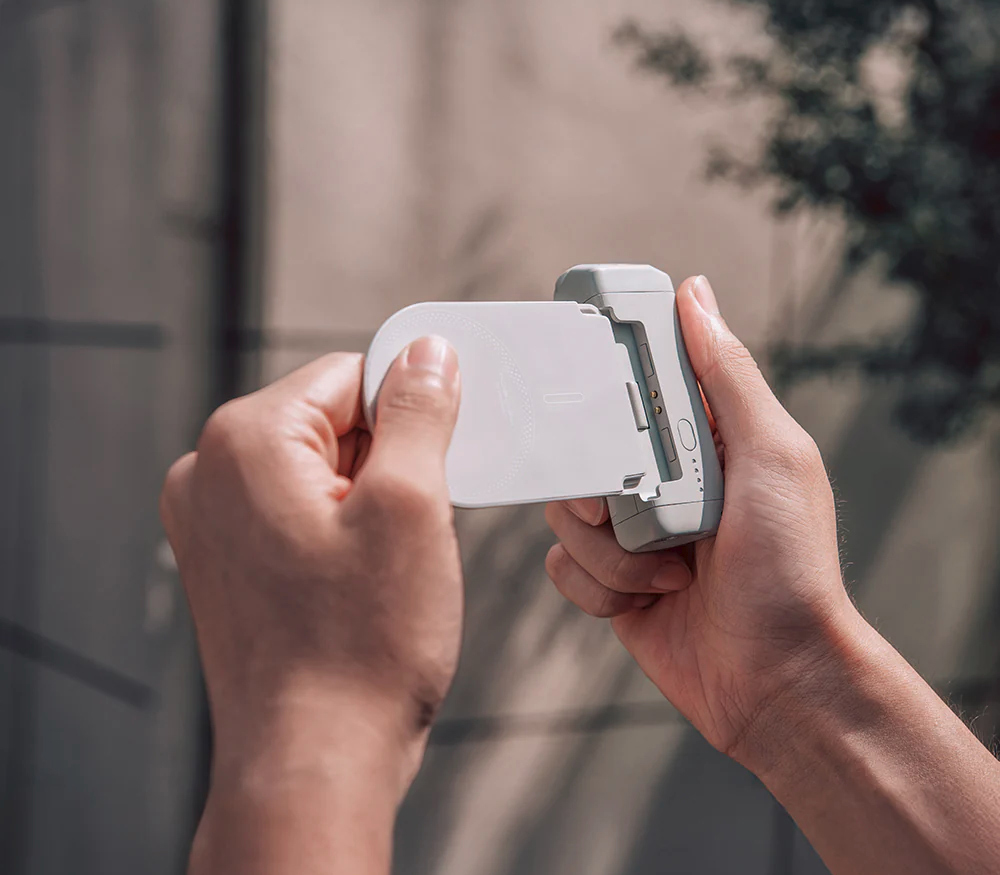 Держатель для телефона PGYTECH MagCam Phone Grip, магнитный, с кнопкой спуска, цвет: Classic Black