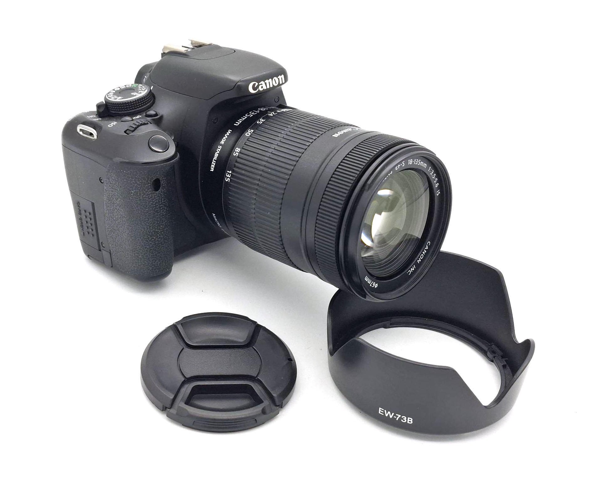 Зеркальный фотоаппарат Canon EOS 600D Kit EF-S 18-135mm IS (состояние 5-) (б/у)