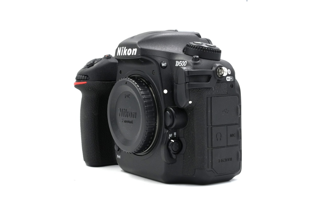 Зеркальный фотоаппарат Nikon D500 body (состояние 5-) (б/у)