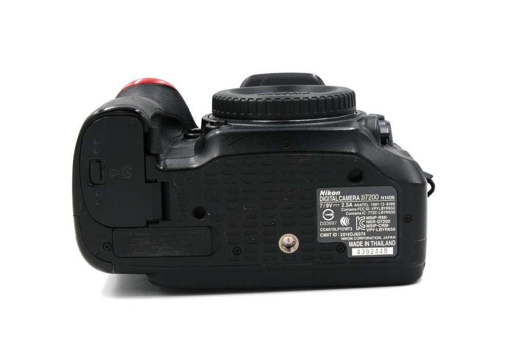 Зеркальный фотоаппарат Nikon D7200 Body (состояние 4) (б/у)