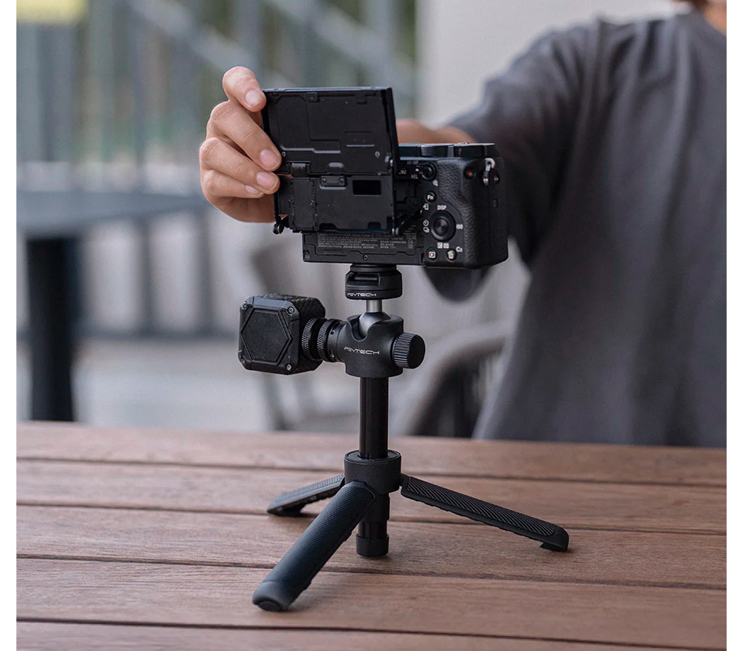 Штатив PGYTECH CapLock Action Camera Extension Pole Tripod для экшн-камеры (уцененный)