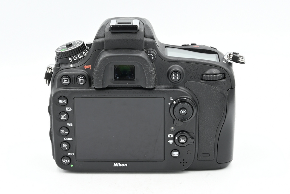 Зеркальный фотоаппарат Nikon D610 Body (состояние 5) (б/у)