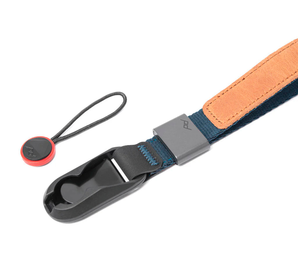 Ремень на запястье Peak Design Cuff, темно-синий (Midnight)