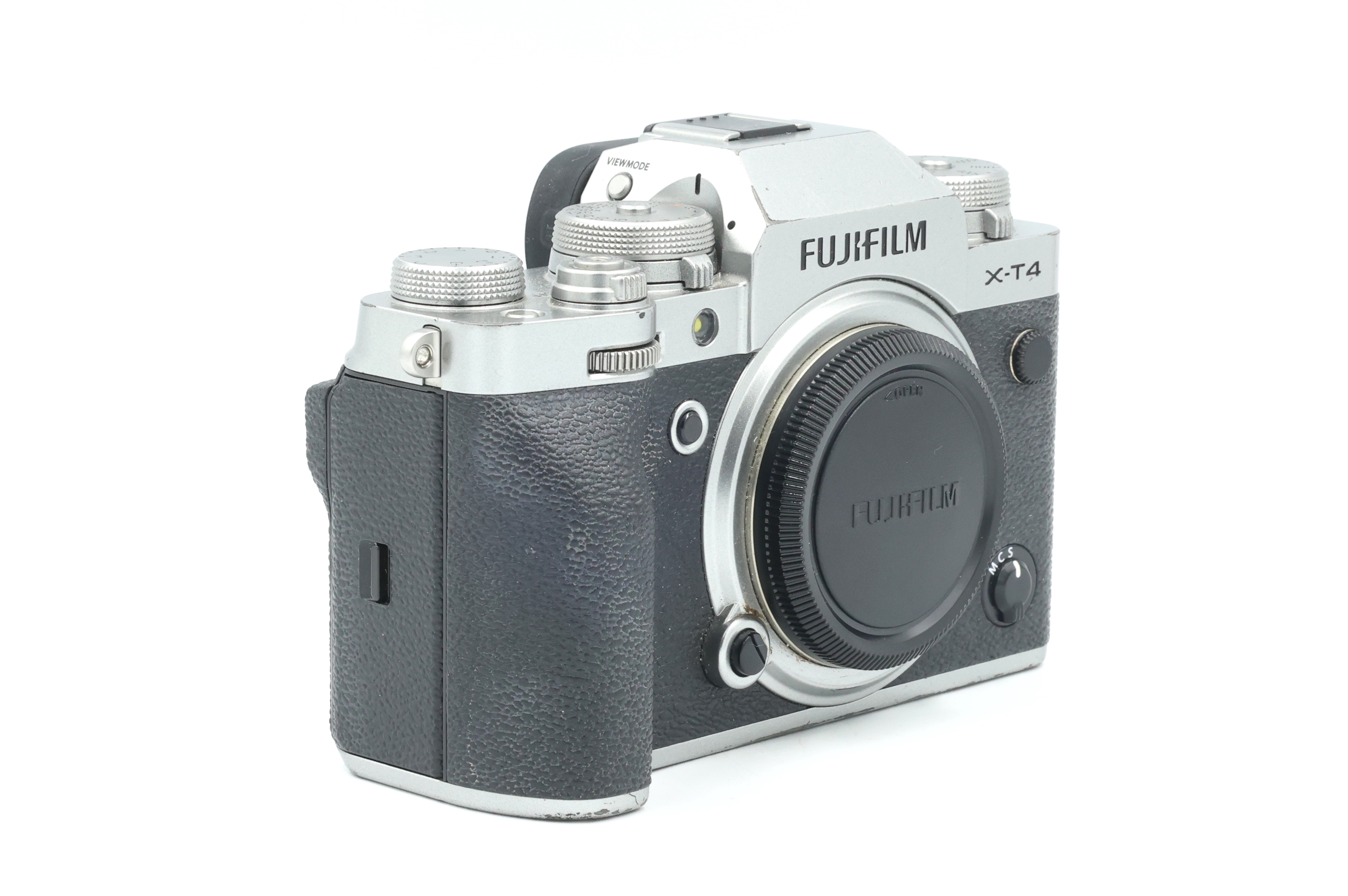 Беззеркальный фотоаппарат Fujifilm X-T4 Body, серебристый (состояние 4) (б/у)