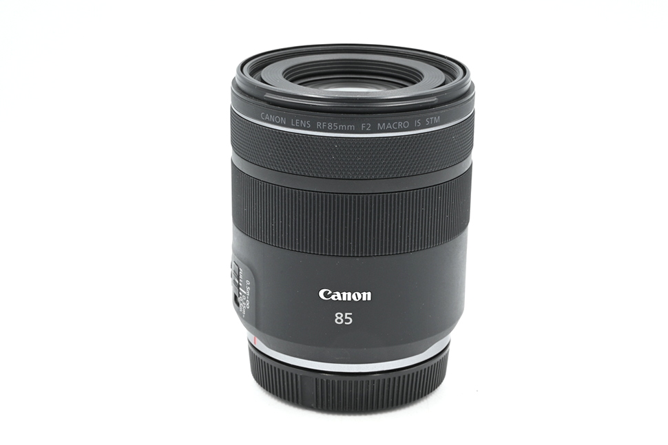 Объектив Canon RF 85mm f/2 Macro IS STM (состояние 5-) (б/у)