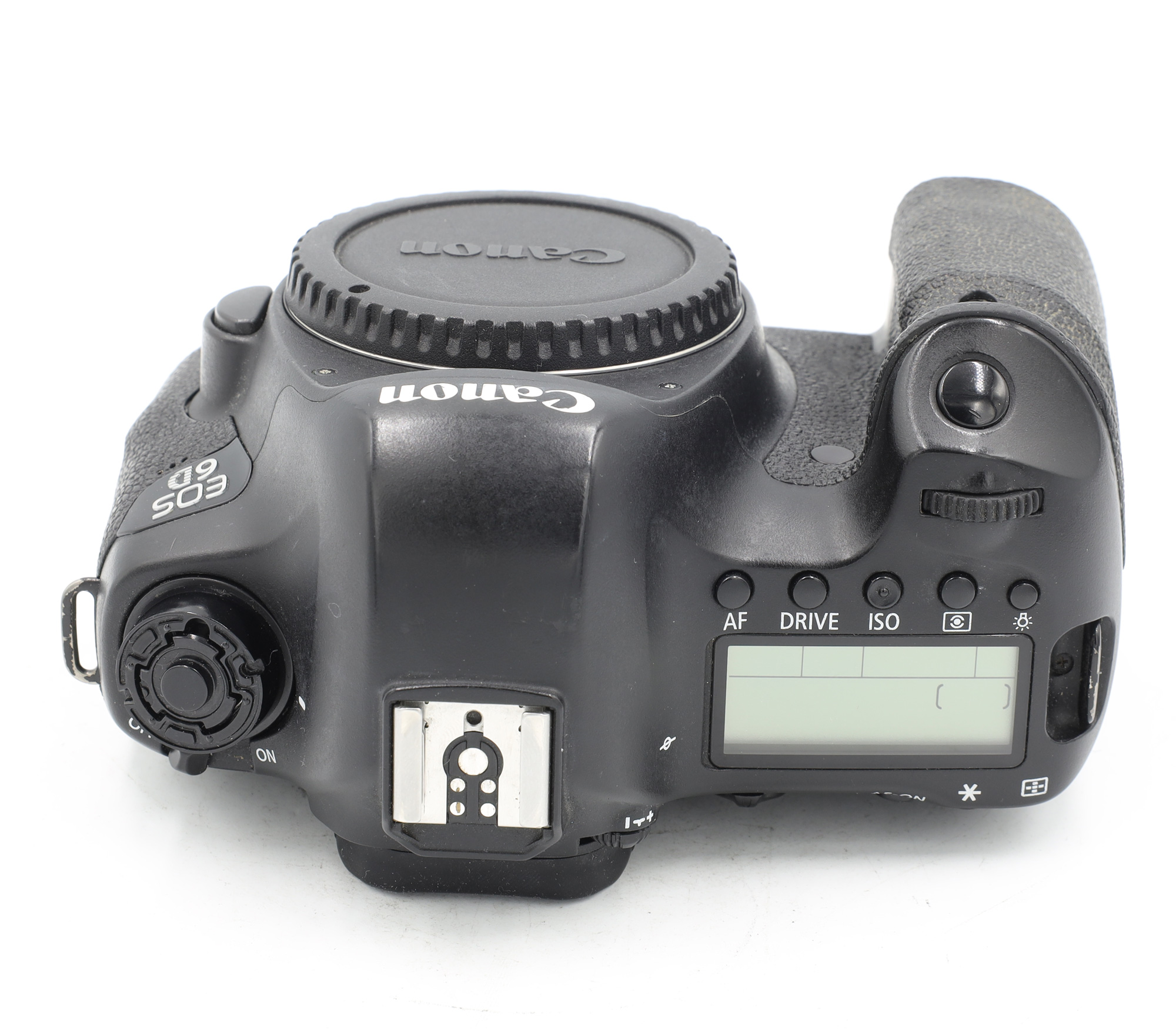 Зеркальный фотоаппарат Canon EOS 6D Body (состояние 4-) (б/у)