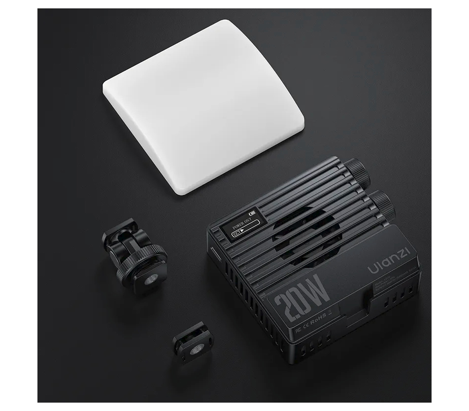 Осветитель Ulanzi LE20 RGB Pocket Light, 2500-9000К, 20 Вт