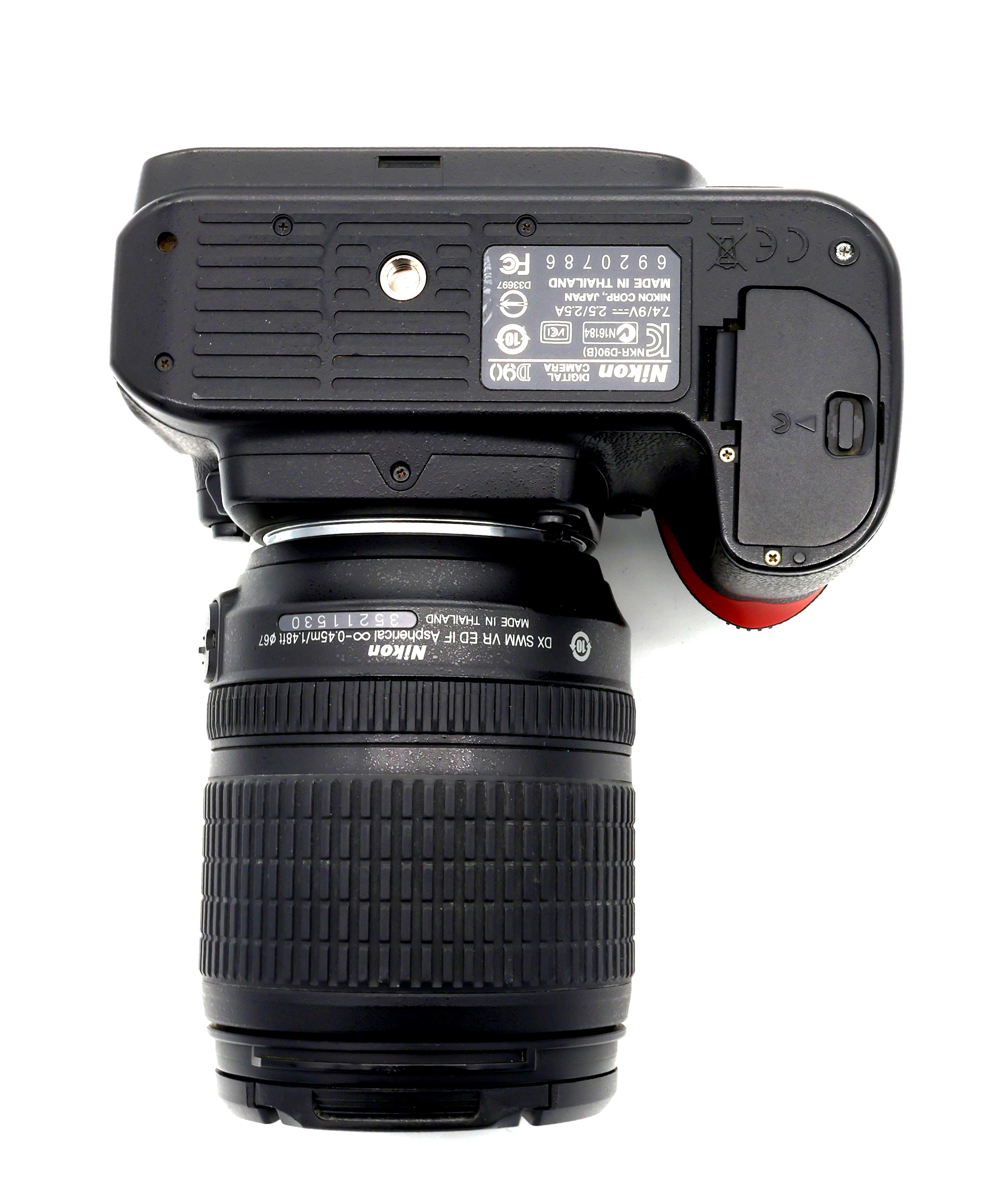 Зеркальный фотоаппарат Nikon D90 Kit AF-S 18-105mm f/3.5-5.6G ED VR DX (состояние 4) (б/у)