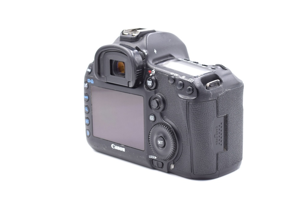 Зеркальный фотоаппарат Canon EOS 5D Mark III Body (состояние 4) (б/у)