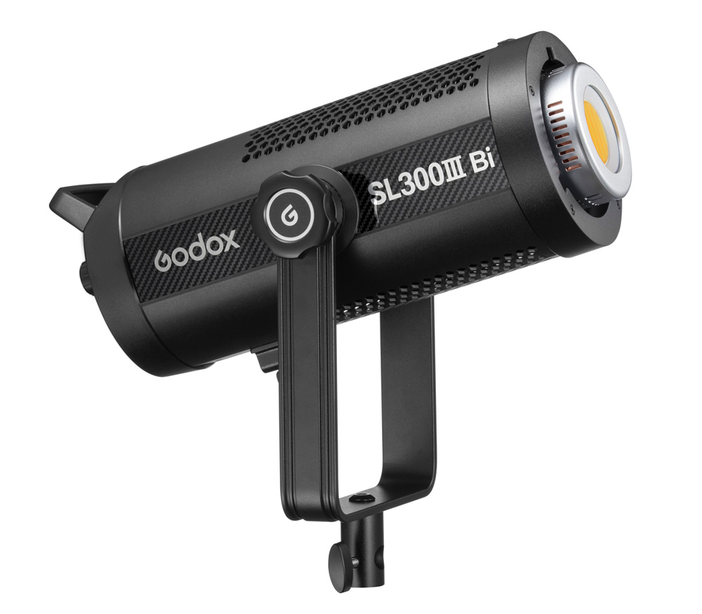 Осветитель Godox SL300III Bi светодиодный, 330 Вт, 2800-5600К
