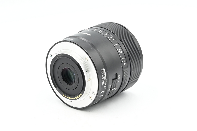 Объектив Yongnuo AF 11mm f/1.8 Sony E (состояние 5-) (б/у)