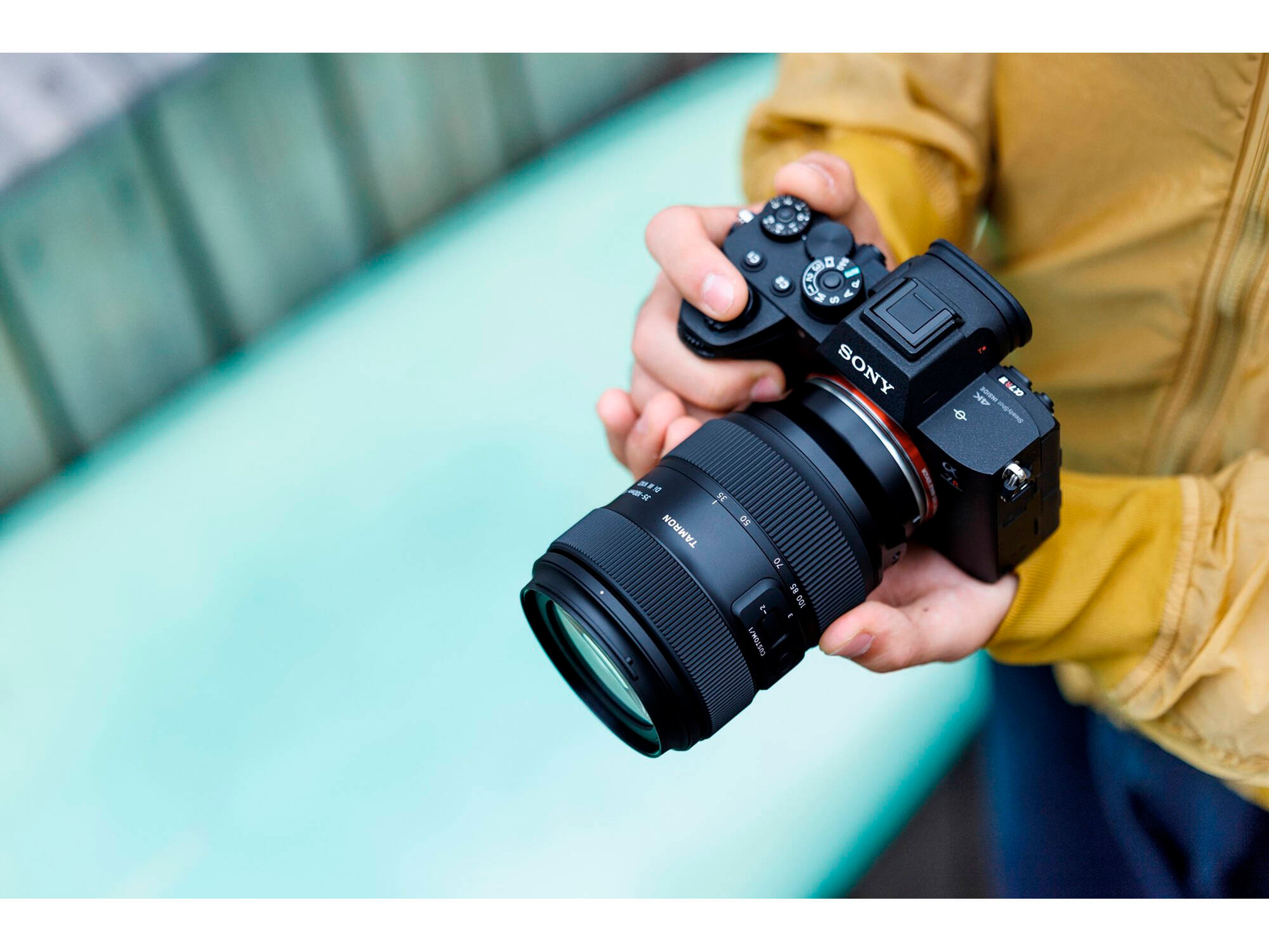 Объектив Tamron 35-100mm f/2.8 Di III VXD Sony FE
